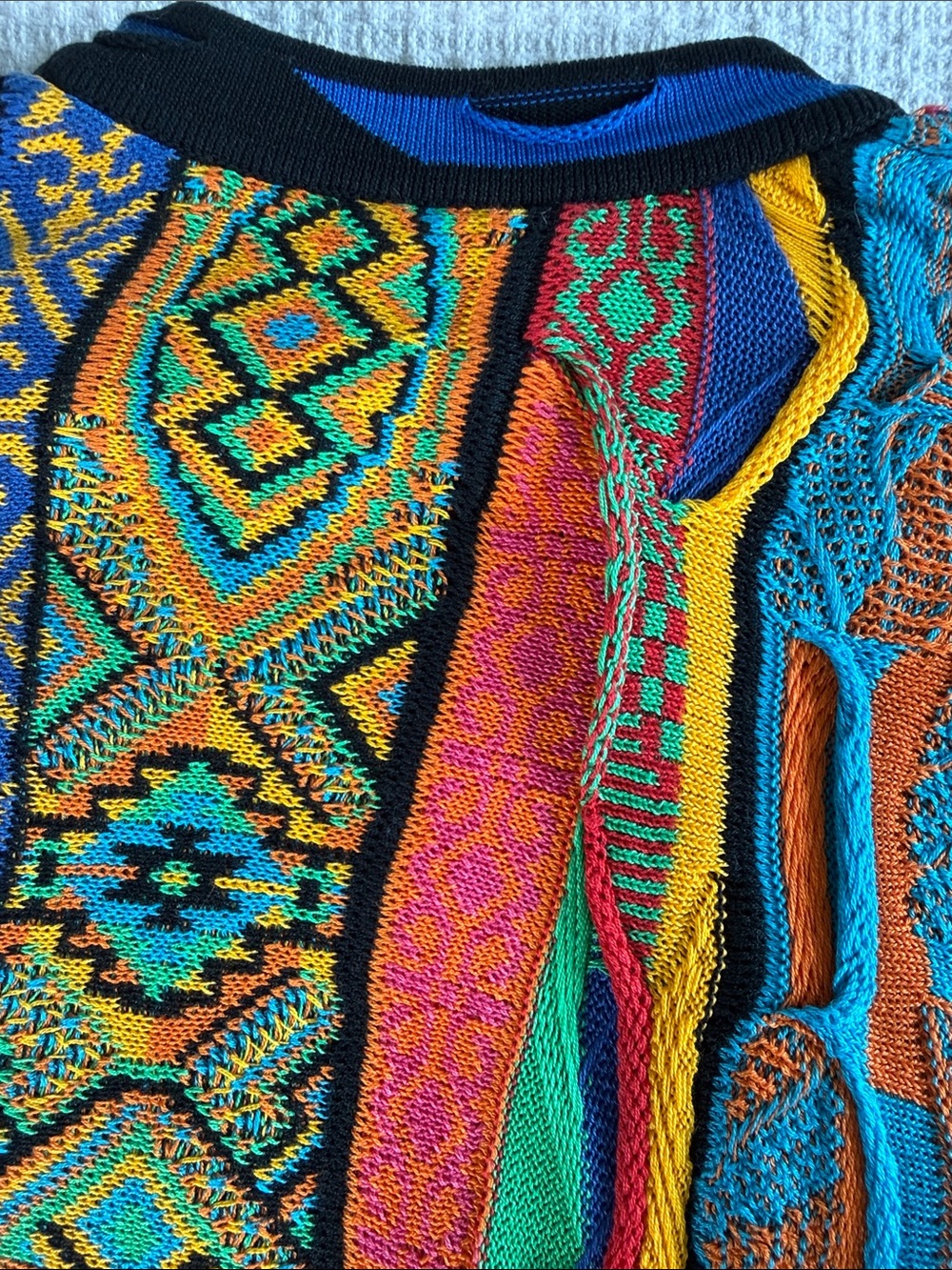 COOGI sweater vintage 90’s hip hop cotton multicolor like new size medium - Picture 7 of 9